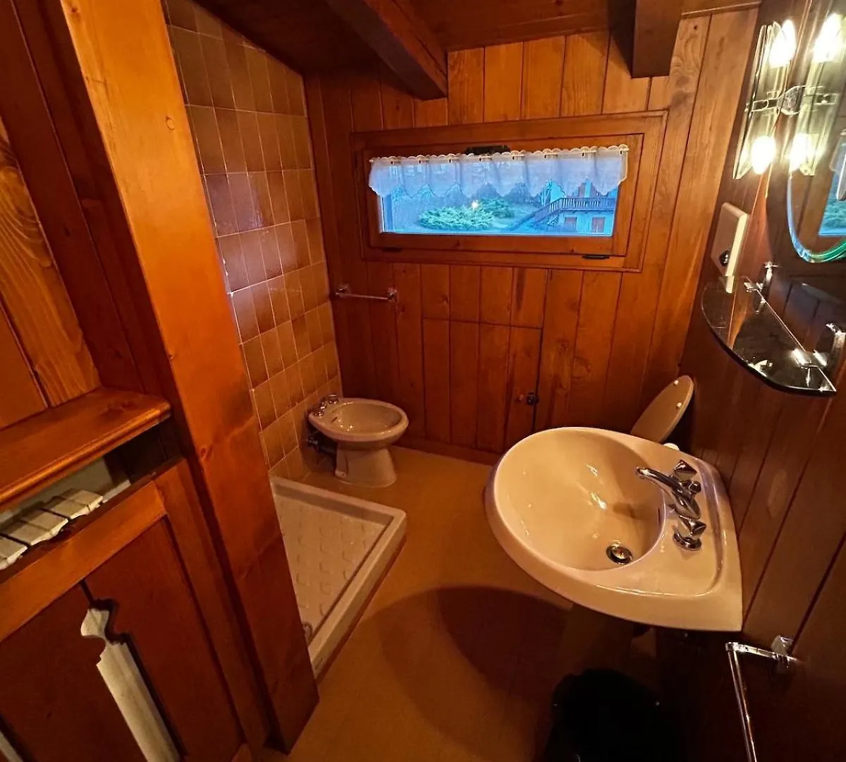 Villa Serena San Vito di Cadore 0*,  Italy